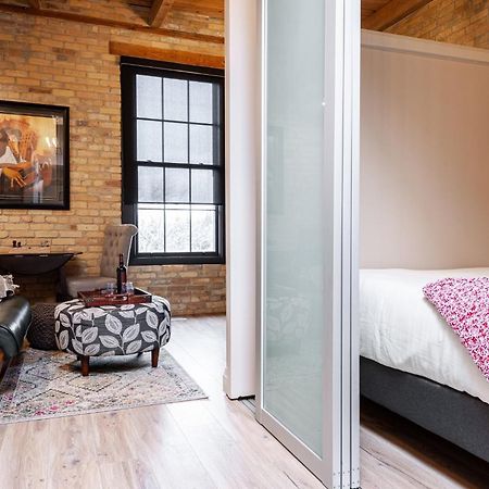 Glyn Rhosyn Loft Apartment Stratford Exterior photo