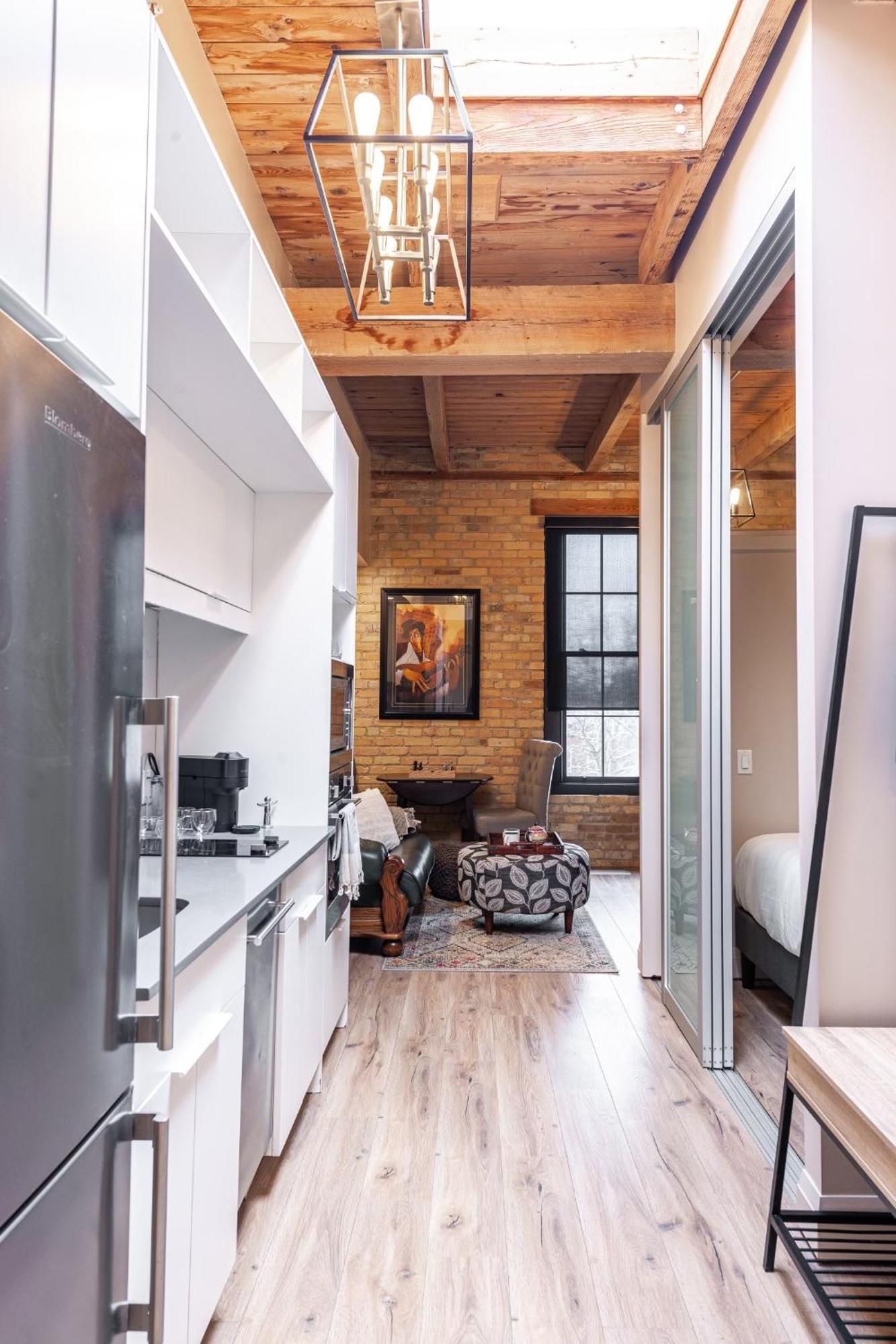 Glyn Rhosyn Loft Apartment Stratford Exterior photo
