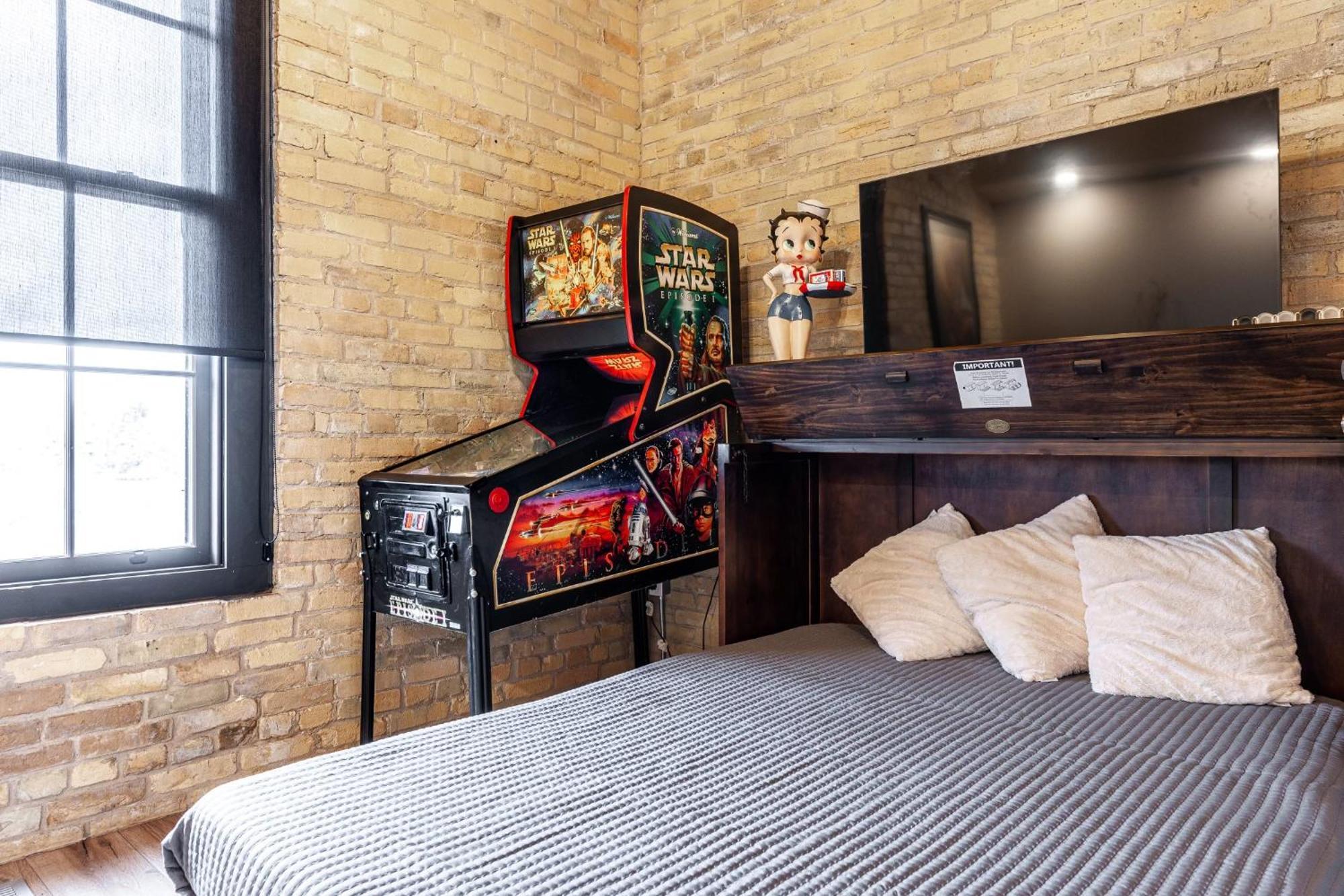 Glyn Rhosyn Loft Apartment Stratford Exterior photo